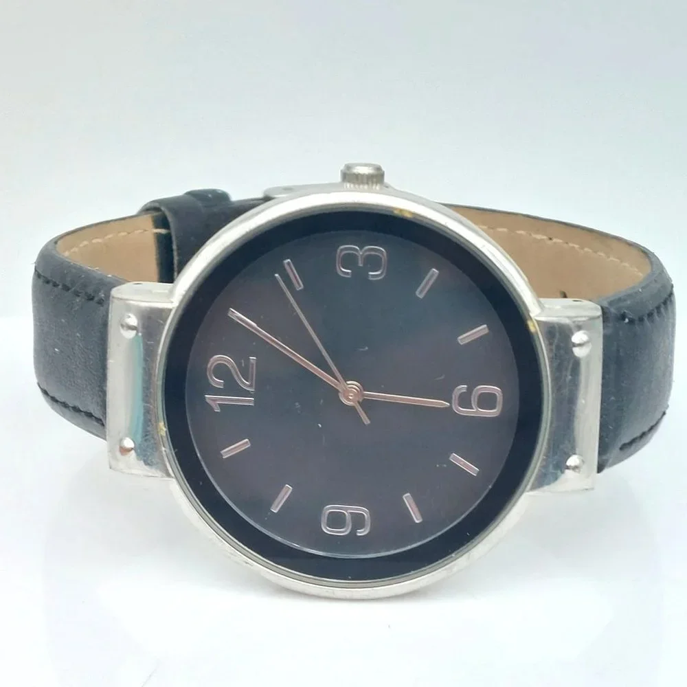 Vintage E. Gluck Corp Ladies Quartz Watch 78/1004 Y121E New Battery